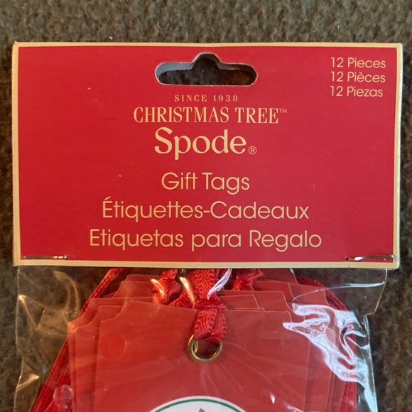 NIP Spode “Christmas Tree” gift tags. 3 packages of 12. Approx 1 3/4” x 3 3/4” - Picture 4 of 16